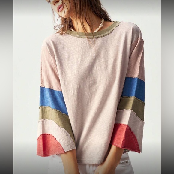 Colorblock Bell Sleeve Top - Picture 5 of 8